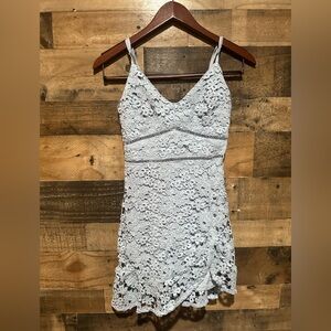 Abercrombie and Fitch women’s blue eyelet dress small